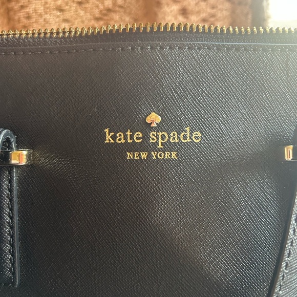 Kate Spade Two Way Black Leather Purse Cedar Street Crossbody Satchel - Picture 2 of 6